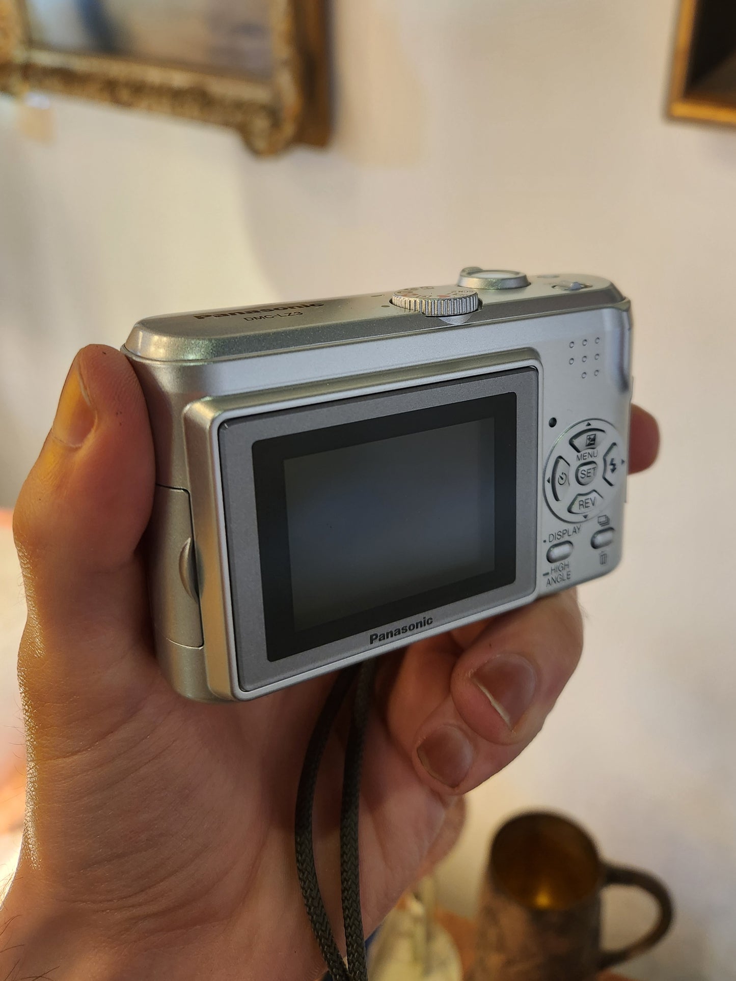 Panasonic Lumix DMC-LZ3 - Compact Digital Camera with Mega O.I.S. Stabilisation